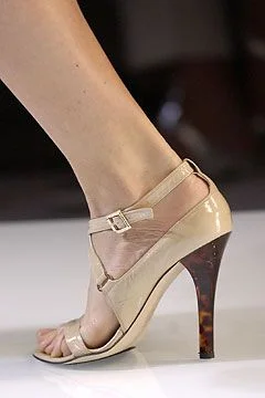 Look 10